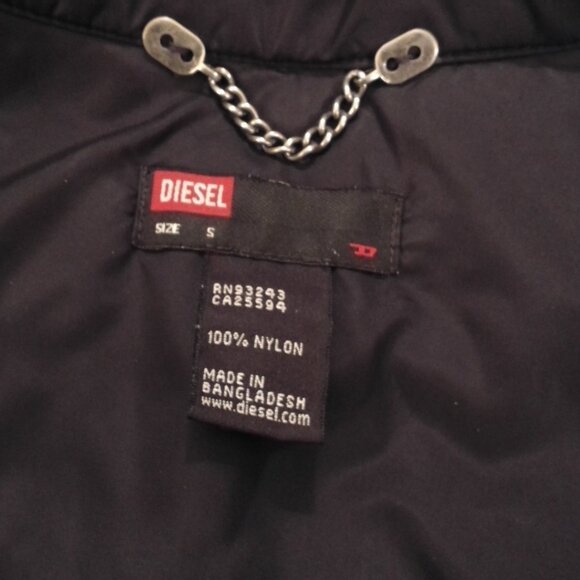 DIESEL WINTER COAT W/DECROTIVE APPLIQUES SIZE SMALL - Picture 4 of 4